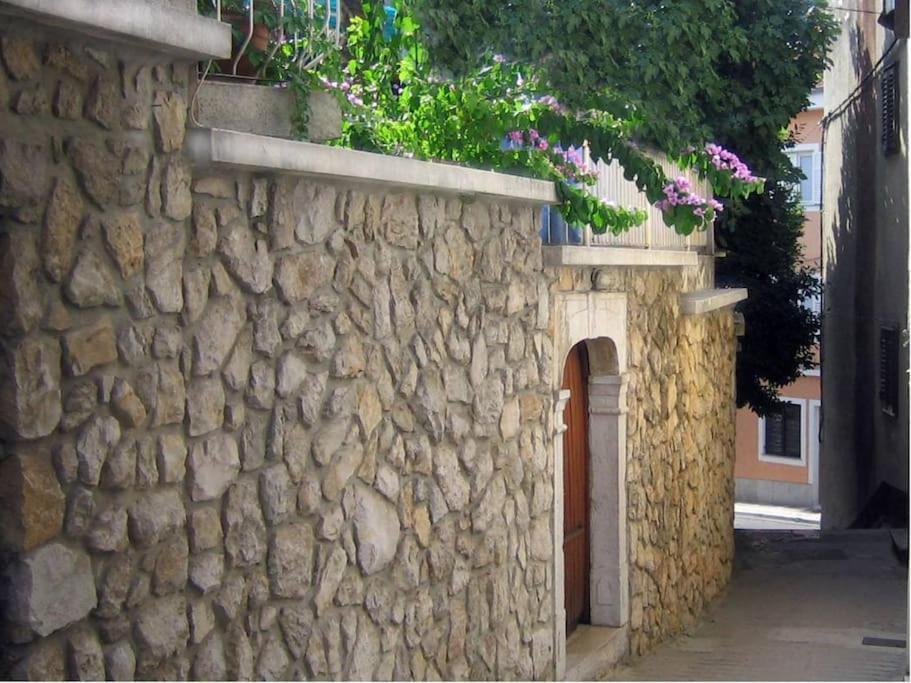 Apartament Ellity Crikvenica Zewnętrze zdjęcie